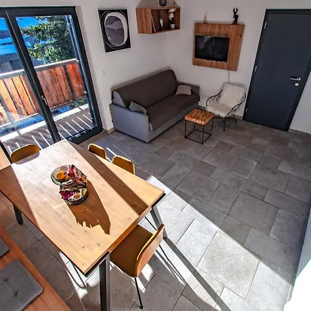 Apartma Kadulja Golte Appartement *