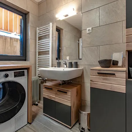 Apartma Kadulja Golte *